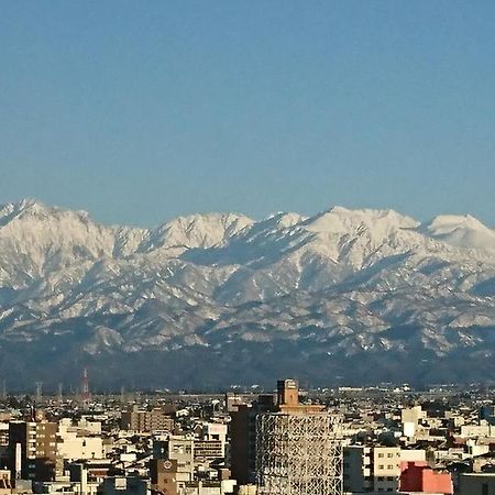 Toyama Daiichi Hotel Экстерьер фото