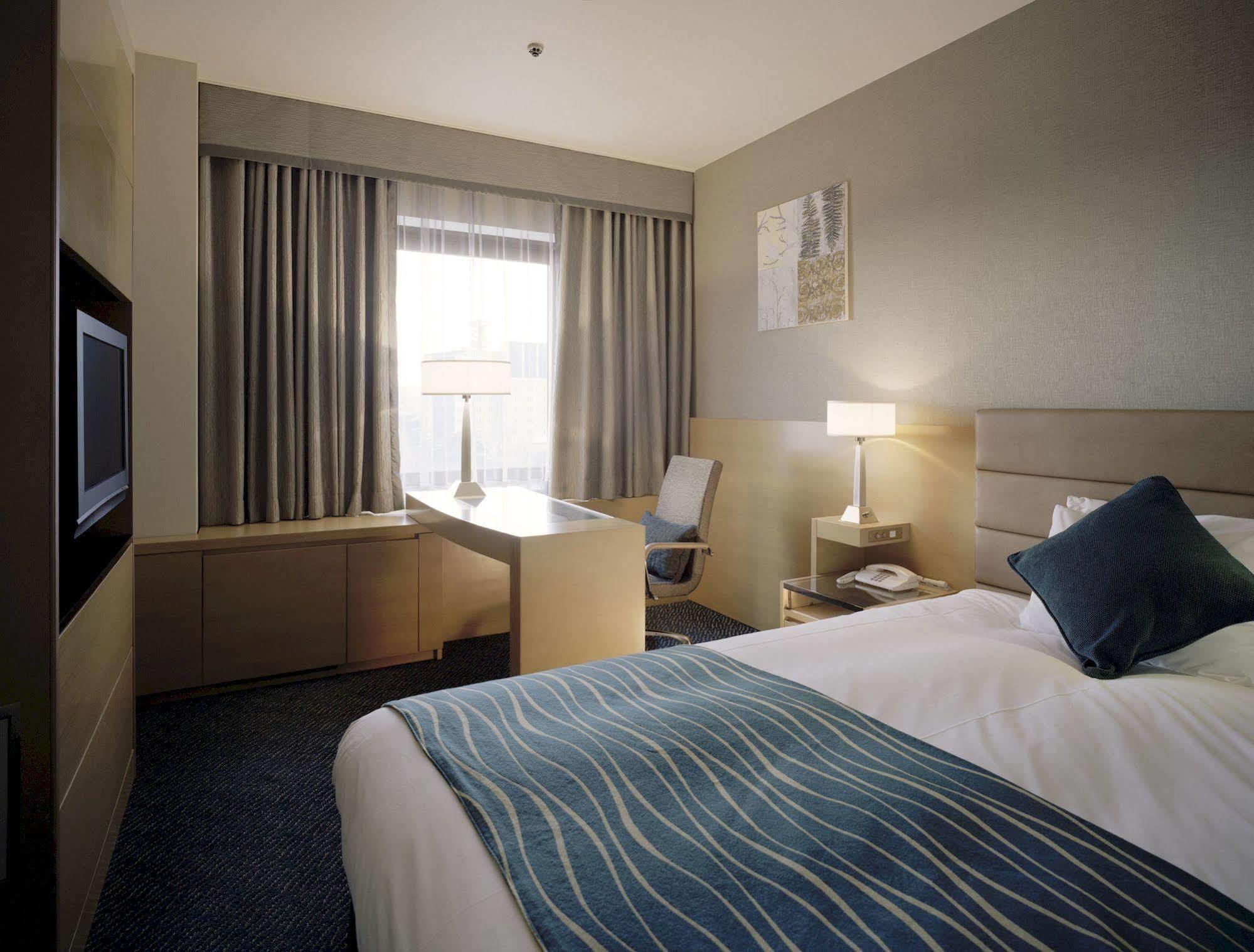 Toyama Daiichi Hotel Экстерьер фото
