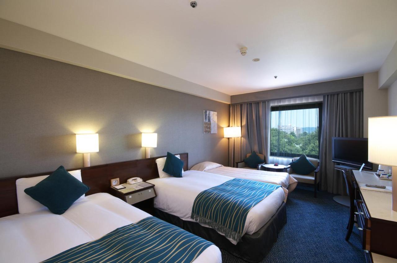 Toyama Daiichi Hotel Экстерьер фото