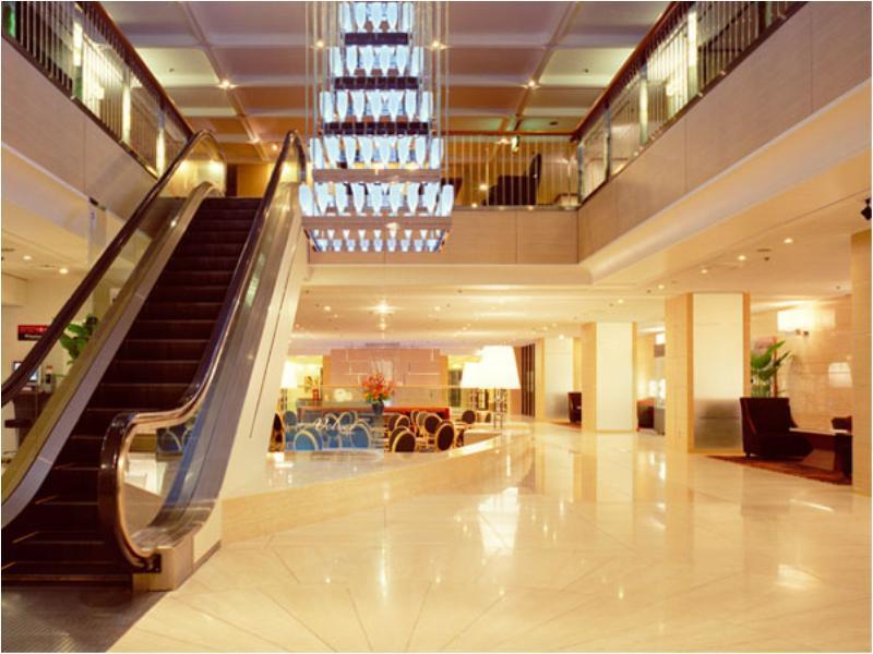 Toyama Daiichi Hotel Экстерьер фото